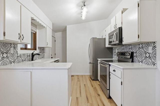 11217 E 11th Ave, Spokane Valley, WA 99206