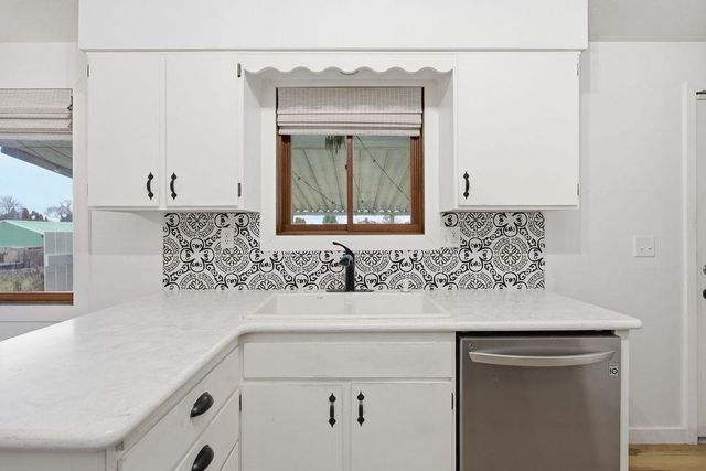 11217 E 11th Ave, Spokane Valley, WA 99206