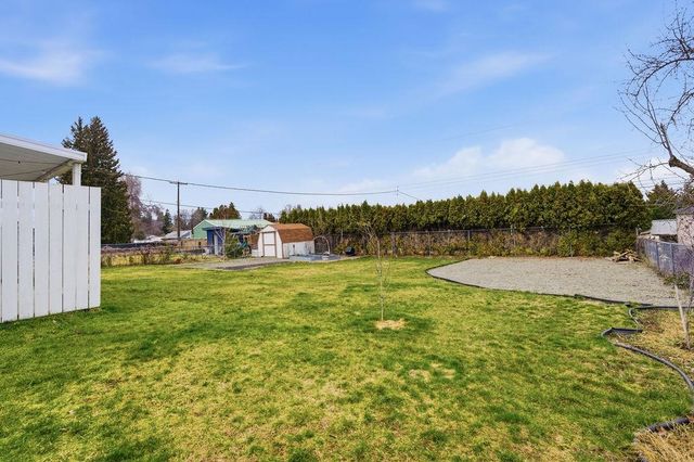 11217 E 11th Ave, Spokane Valley, WA 99206
