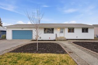 11217 E 11th Ave, Spokane Valley, WA 99206