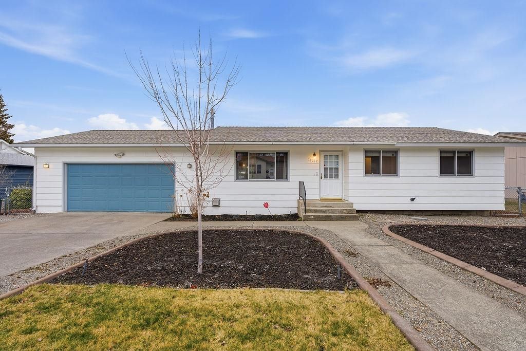 11217 E 11th Ave, Spokane Valley, WA 99206