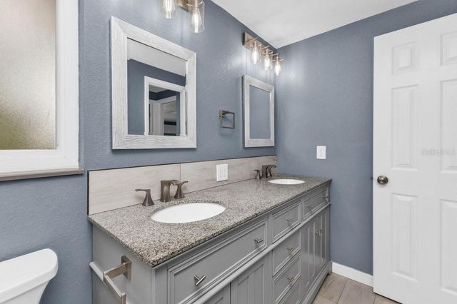 573 SKYLARK LANE NW, Port Charlotte, FL 33952