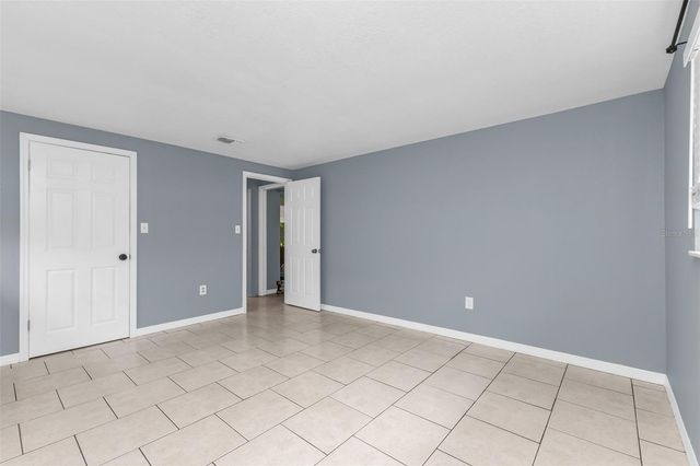 573 SKYLARK LANE NW, Port Charlotte, FL 33952