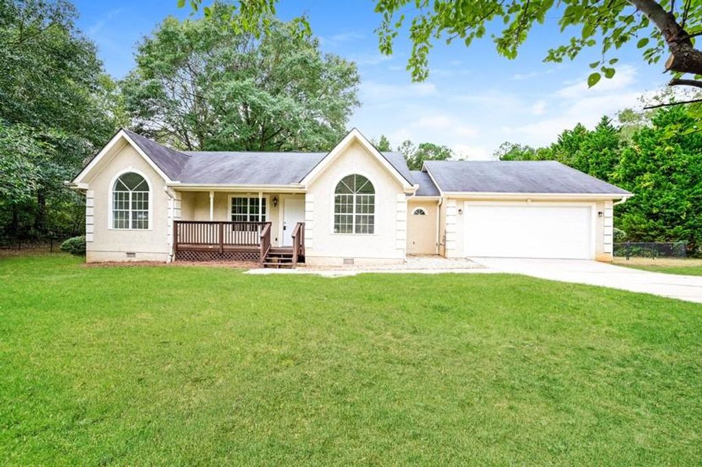 1712 New Hope Road, Locust Grove, GA 30248