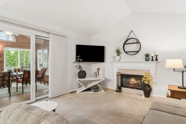 1172 Hummingbird Lane, Grayslake, IL 60030