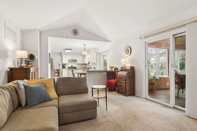 1172 Hummingbird Lane, Grayslake, IL 60030