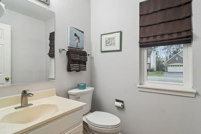 1172 Hummingbird Lane, Grayslake, IL 60030