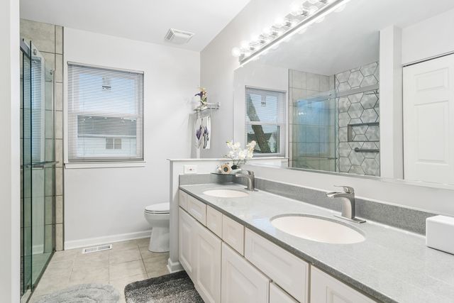 1172 Hummingbird Lane, Grayslake, IL 60030