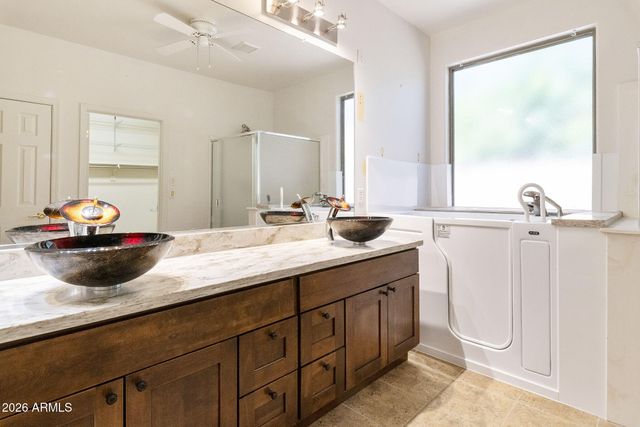 319 E HILLSIDE Street, Mesa, AZ 85201