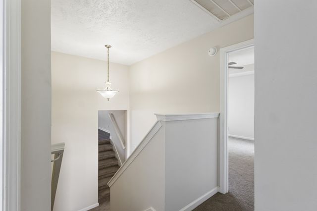 2785 Ridgepole Dr, Clarksville, TN 37040