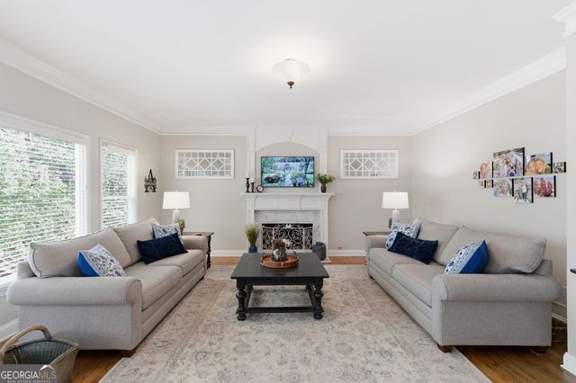 1112 Oakhurst Trail, Lawrenceville, GA 30043