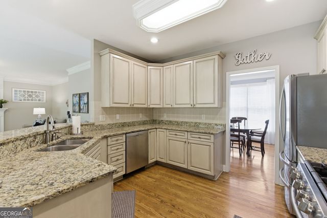 1112 Oakhurst Trail, Lawrenceville, GA 30043