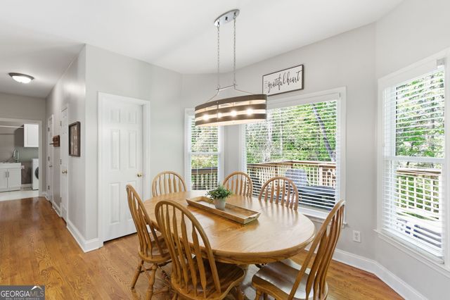 1112 Oakhurst Trail, Lawrenceville, GA 30043