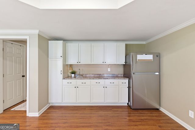 1112 Oakhurst Trail, Lawrenceville, GA 30043