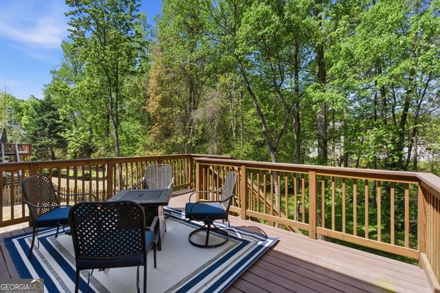 1112 Oakhurst Trail, Lawrenceville, GA 30043