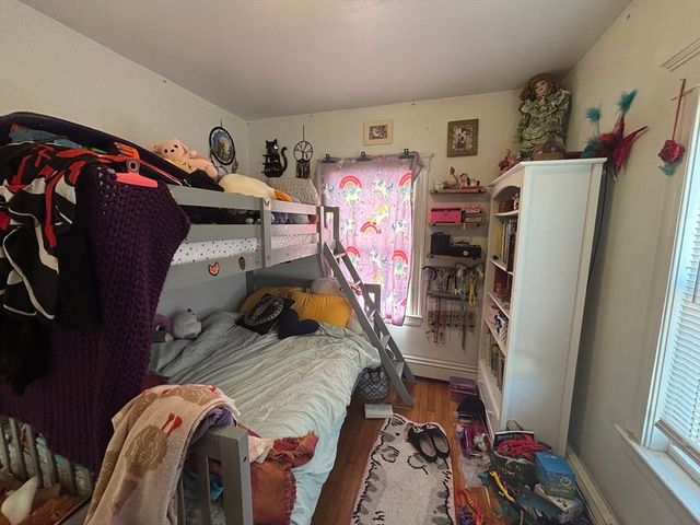 21 Glenellen Rd 1, Boston, MA 02132