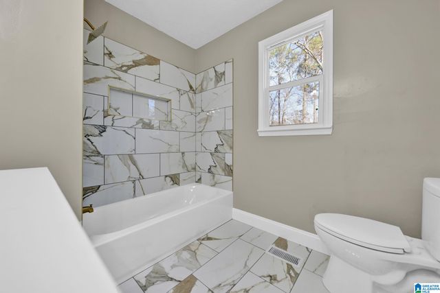 825 CHEROKEE TRAIL, Anniston, AL 36206