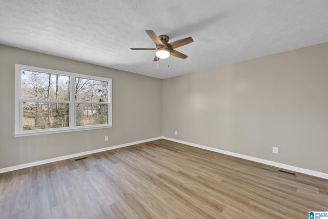 825 CHEROKEE TRAIL, Anniston, AL 36206