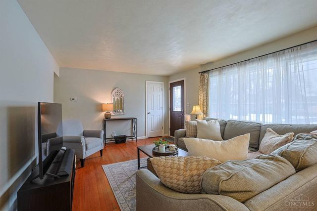 5045 Denison Drive, Fairfield, OH 45014