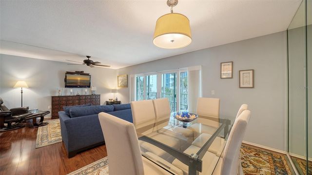 800 BENJAMIN FRANKLIN DRIVE 202, Sarasota, FL 34236