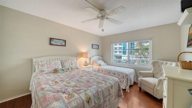 800 BENJAMIN FRANKLIN DRIVE 202, Sarasota, FL 34236