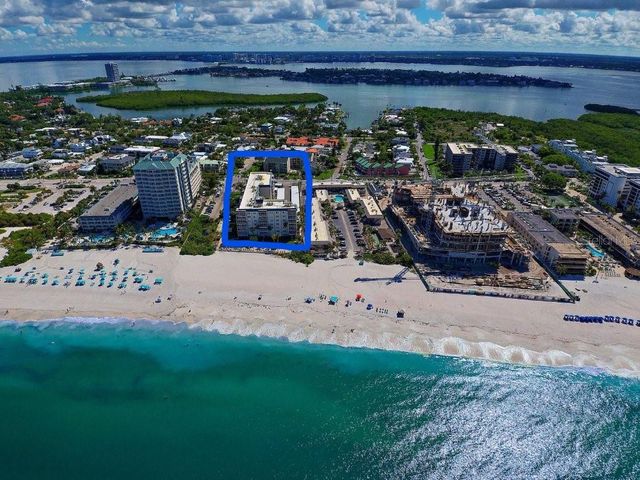 800 BENJAMIN FRANKLIN DRIVE 202, Sarasota, FL 34236