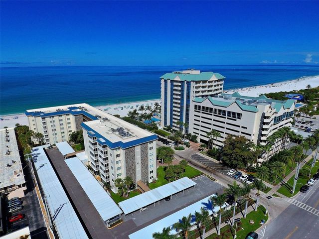 800 BENJAMIN FRANKLIN DRIVE 202, Sarasota, FL 34236