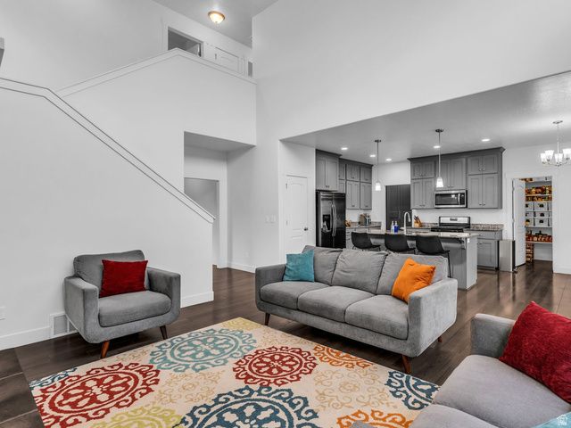 1347 W 1050 S, Springville, UT 84663