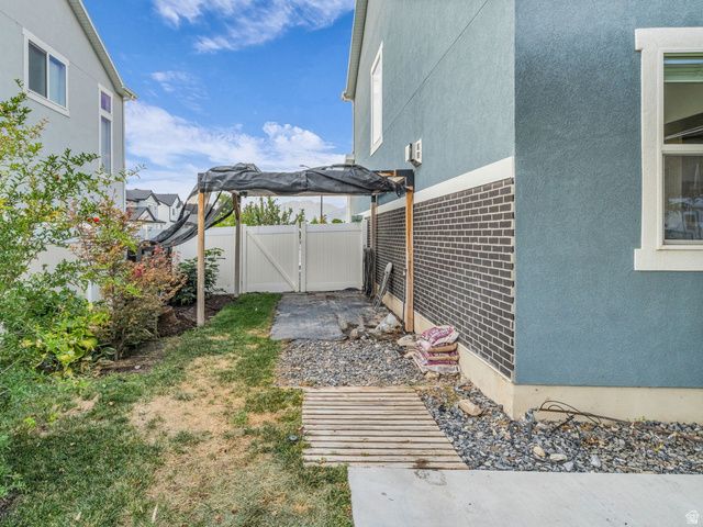1347 W 1050 S, Springville, UT 84663