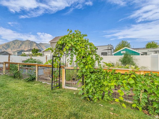 1347 W 1050 S, Springville, UT 84663