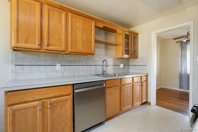 1540 S Bellaire Street, Denver, CO 80222