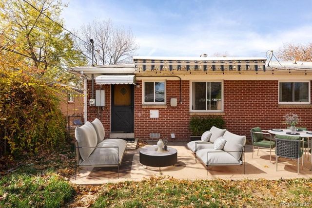 1540 S Bellaire Street, Denver, CO 80222