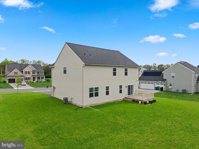 875 ASHFIELD DRIVE, Carlisle, PA 17015