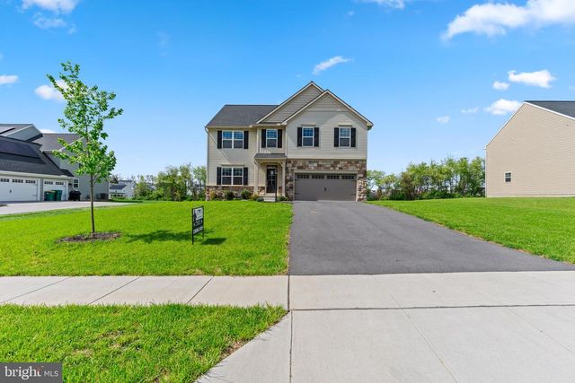 875 ASHFIELD DRIVE, Carlisle, PA 17015