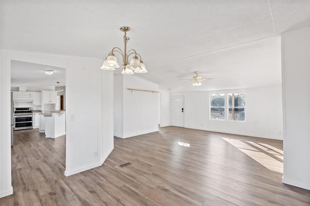 8283 Blue Fire Lane, Franklin, TX 77856