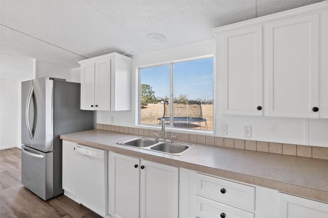 8283 Blue Fire Lane, Franklin, TX 77856