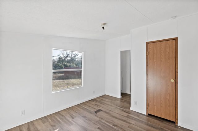 8283 Blue Fire Lane, Franklin, TX 77856