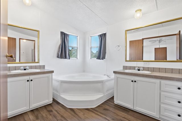 8283 Blue Fire Lane, Franklin, TX 77856