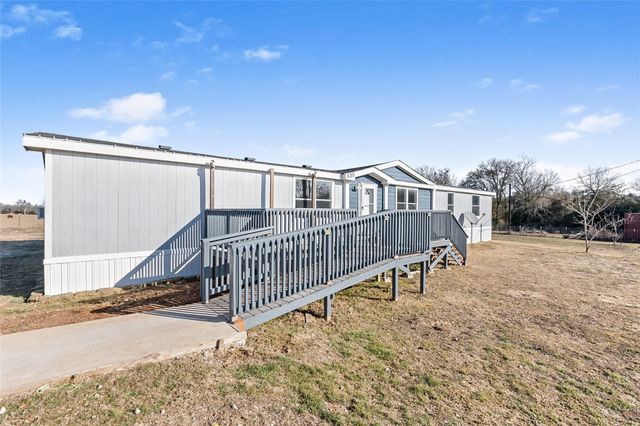 8283 Blue Fire Lane, Franklin, TX 77856