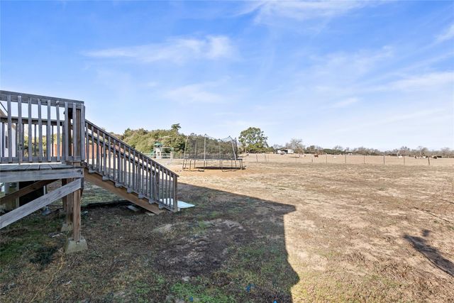 8283 Blue Fire Lane, Franklin, TX 77856