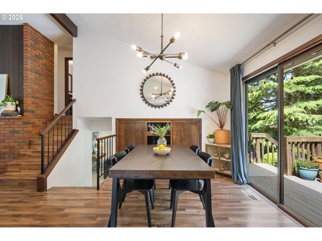 9815 Sw OMARA St, Tigard, OR 97223
