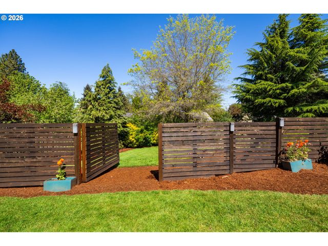 9815 Sw OMARA St, Tigard, OR 97223