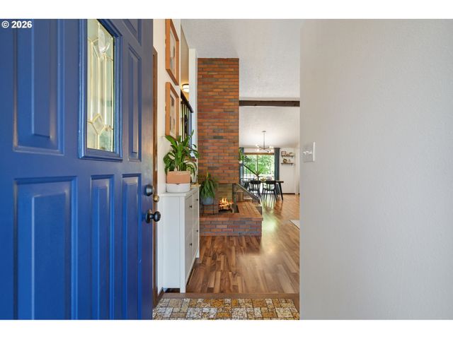 9815 Sw OMARA St, Tigard, OR 97223
