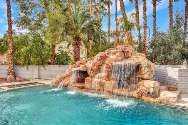 7 Larkside Court, Henderson, NV 89014