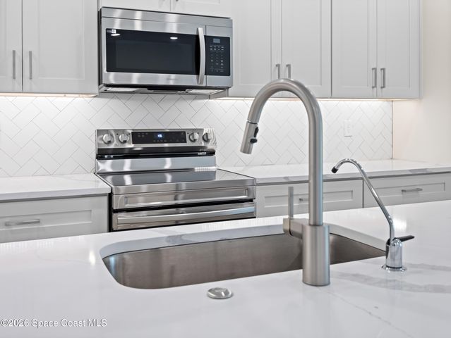 2997 Tivoli Avenue SE, Palm Bay, FL 32909