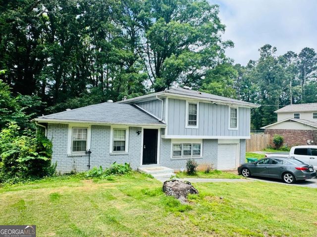 521 Navarre Drive, Stone Mountain, GA 30087