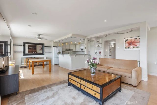 4014 Calle Sonora Oeste 2A, Laguna Woods, CA 92637