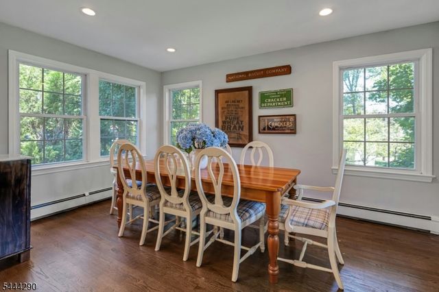 18 Yorke Rd, Mountain Lakes Boro, NJ 07046