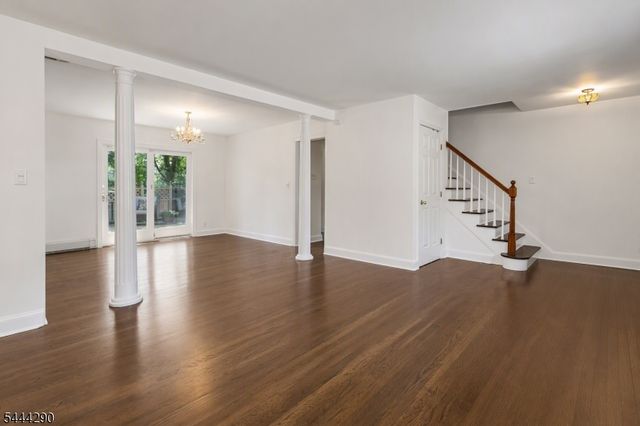 18 Yorke Rd, Mountain Lakes Boro, NJ 07046
