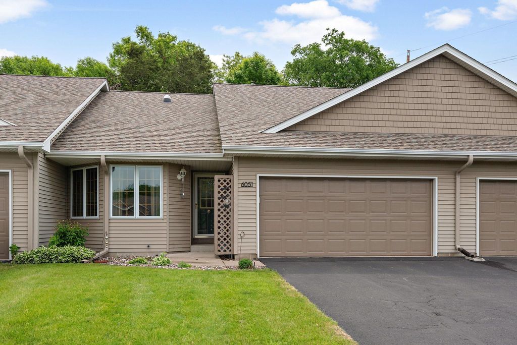 6051 Raven Ridge Court, Rockford, MN 55373
